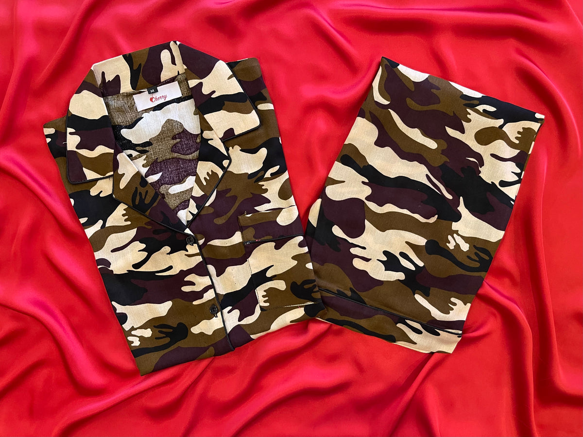 Camouflage pjs sets in linen